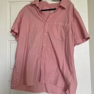 American Eagle short sleeve pink button down